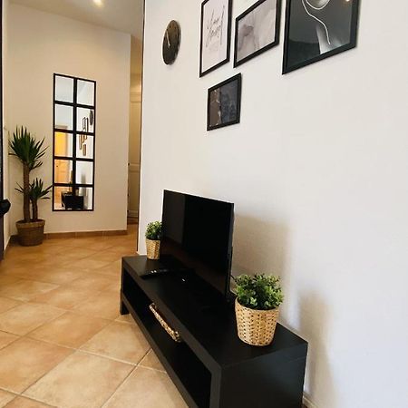 Corso Home- Central Apartment In Ментона Экстерьер фото