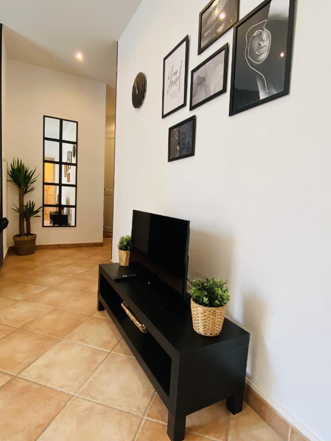 Corso Home- Central Apartment In Ментона Экстерьер фото