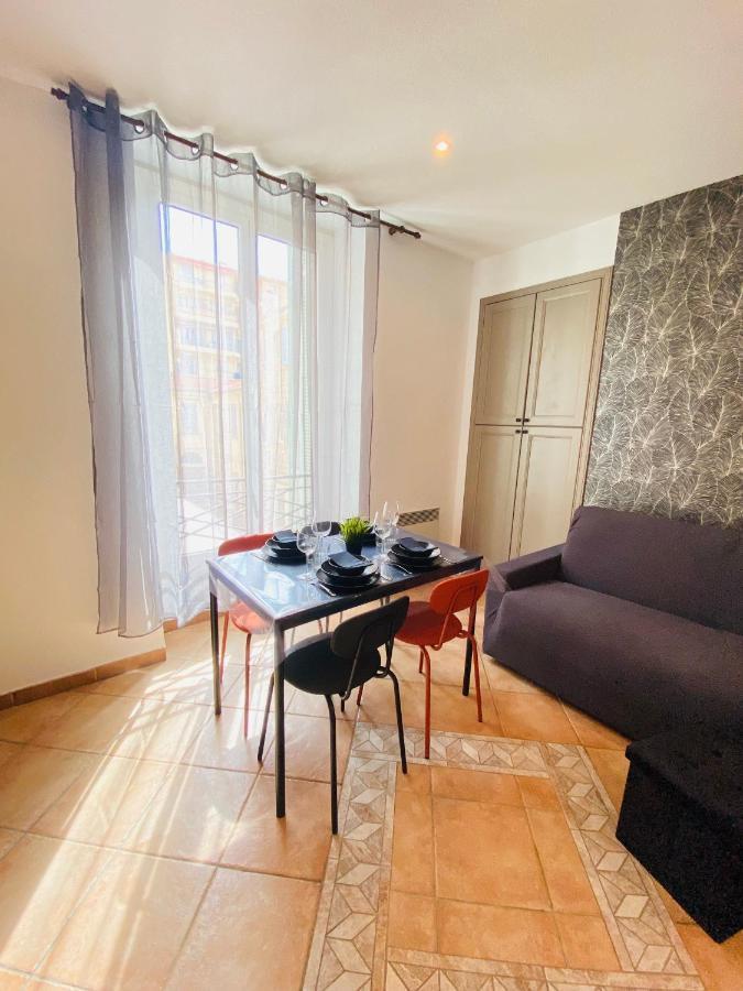 Corso Home- Central Apartment In Ментона Экстерьер фото